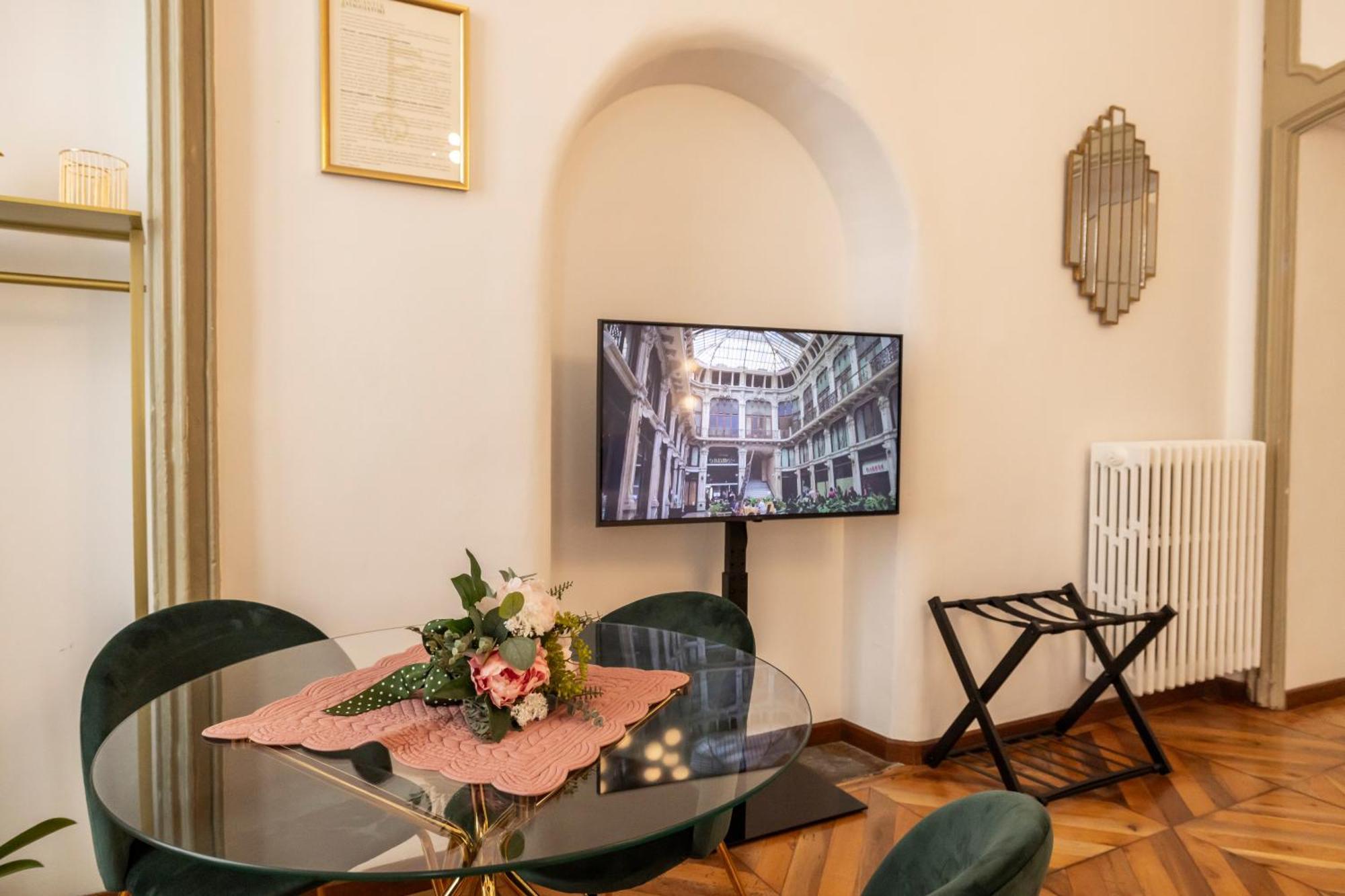 Mercanti E Viaggiatori Torino Eksteriør bilde